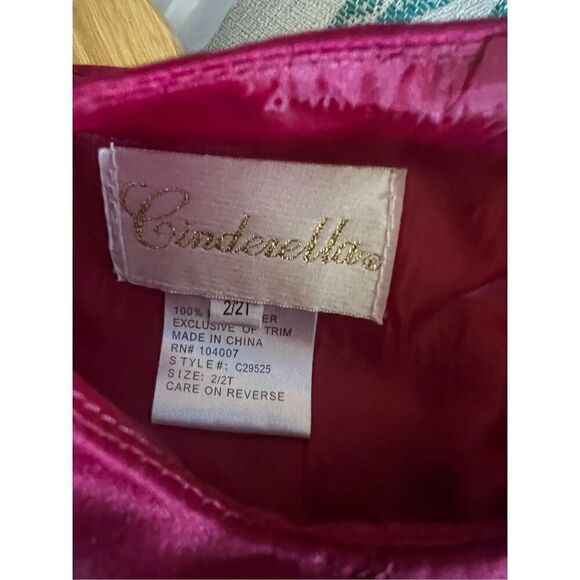 Cinderella Girls Size 2T Fit Flare Holiday Sleeveless Toddler Dress Red - Picture 9 of 9